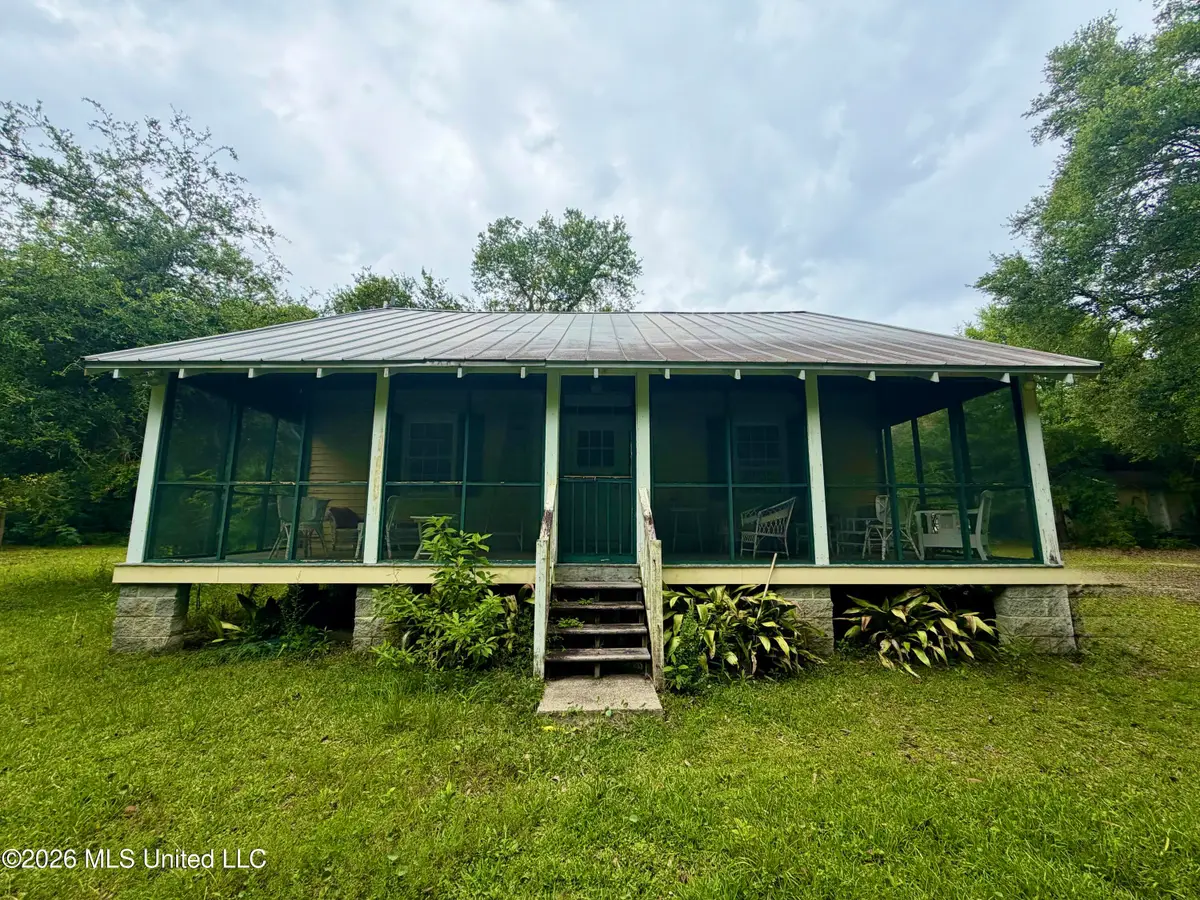 506 5th Street, Waveland, MS 39576 - #1