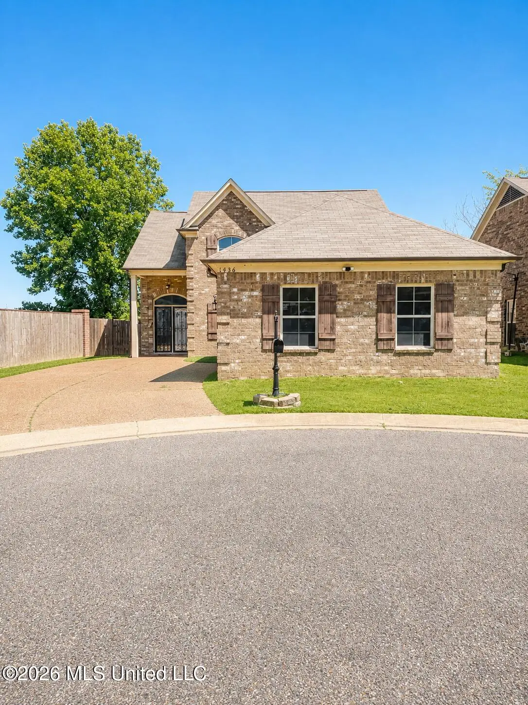 1436 N Arbor Lake Drive, Horn Lake, MS 38637 - #1