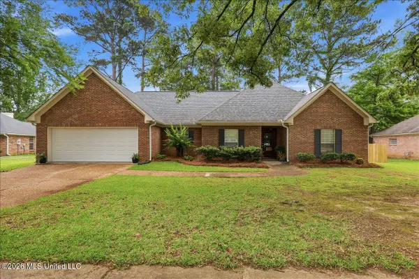 457 Shadowood Drive, Ridgeland, MS 39157