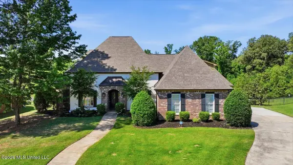 319 Buckingham Court, Ridgeland, MS 39157