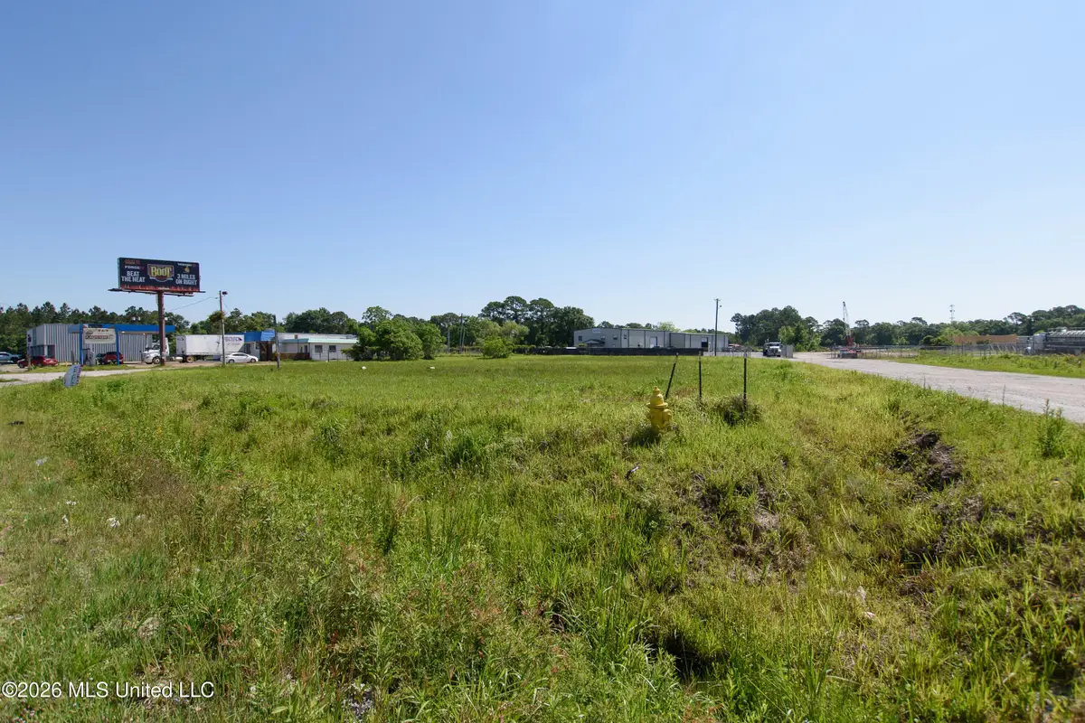 3920 Mississippi 63, Moss Point, MS 39563 - #1
