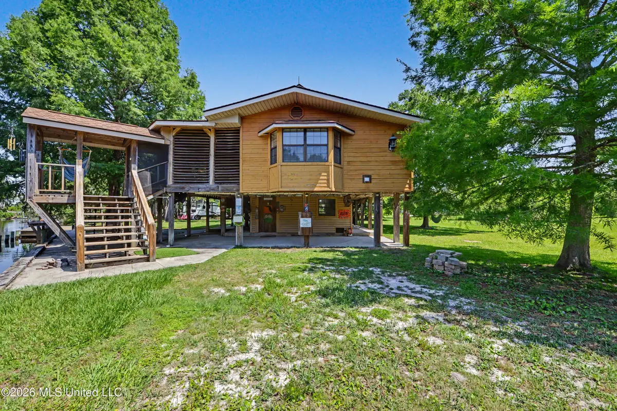 15 Wisteria Court, Bay Saint Louis, MS 39520 - #1