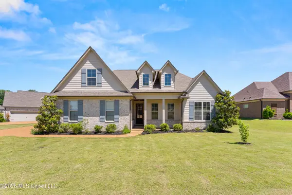 726 Benton Drive, Nesbit, MS 38651