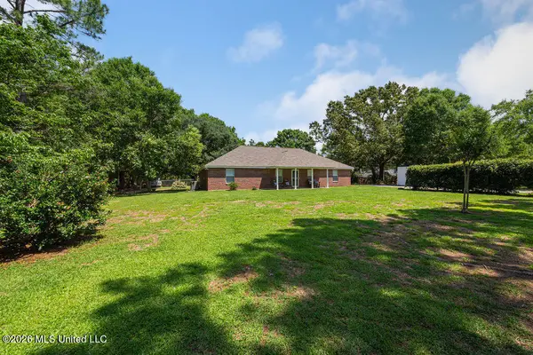 3786 Firetower Road, Kiln, MS 39556