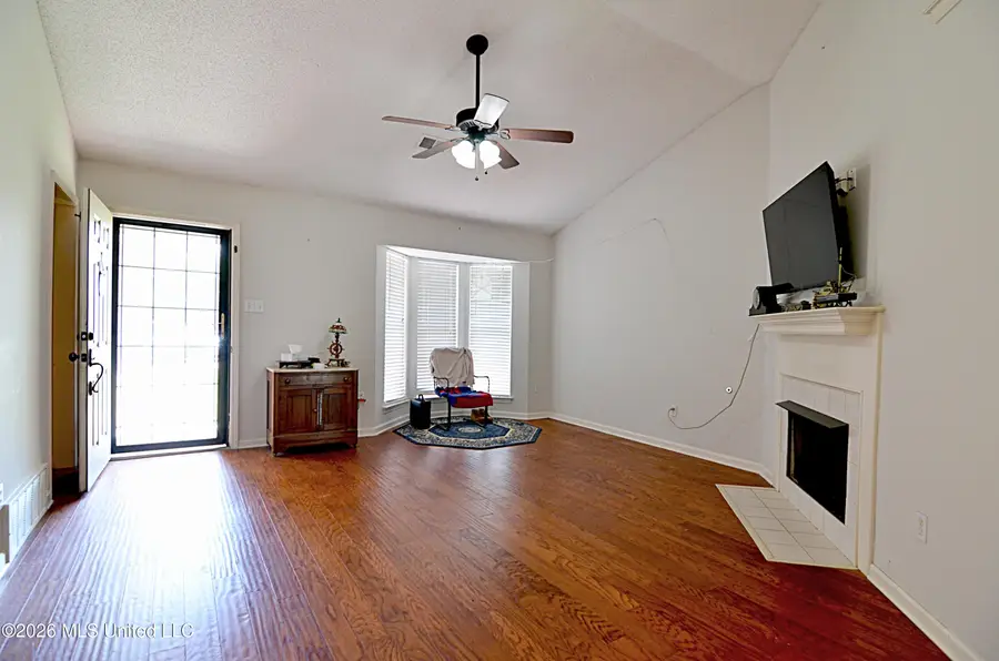 5521 Bradley Drive, Southaven, MS 38671 - #3
