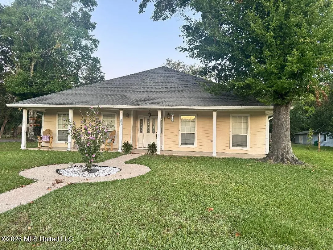 1303 Martin Street, Pascagoula, MS 39581 - #1