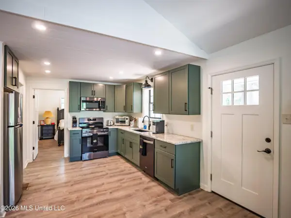 447 Cedar Heights, Pope, MS 38658