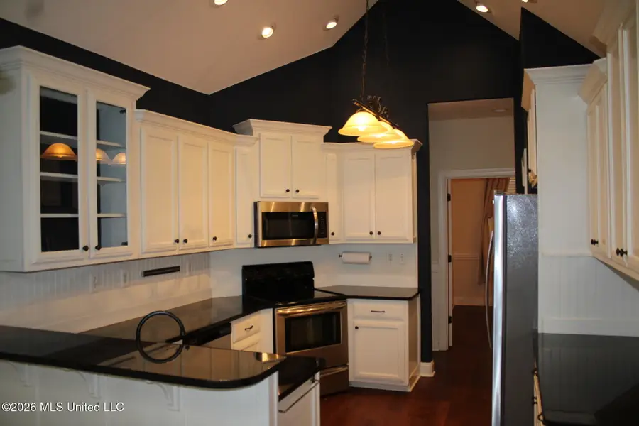 11 Nelson Drive, Holly Springs, MS 38635 - #3