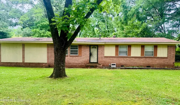 185 Chatham Drive, Holly Springs, MS 38635