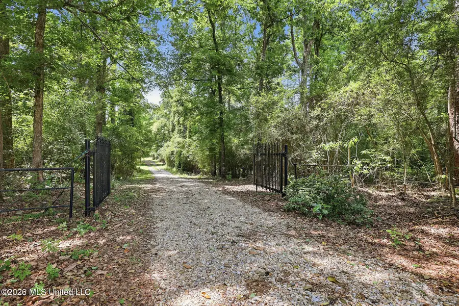 77211 N River Road, Kentwood, LA 70444 - #2