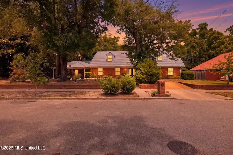 142 Kenmore Avenue, Biloxi, MS 39531 - #2