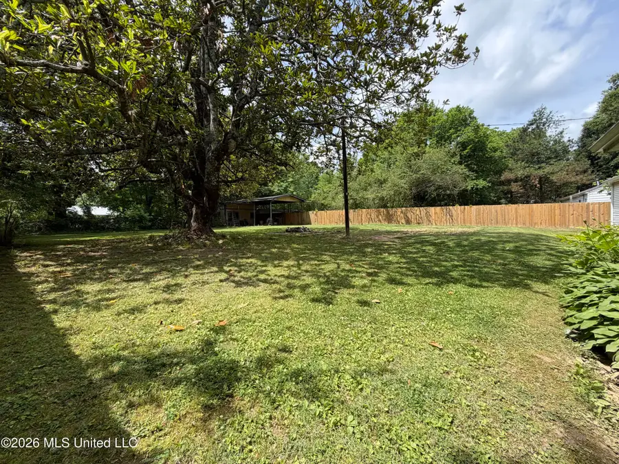 323 Hightower Street, Sardis, MS 38666 - #3
