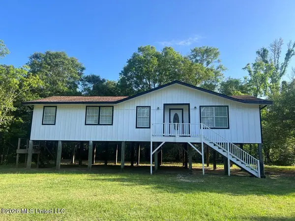 4103 Lake Street, Bay Saint Louis, MS 39520