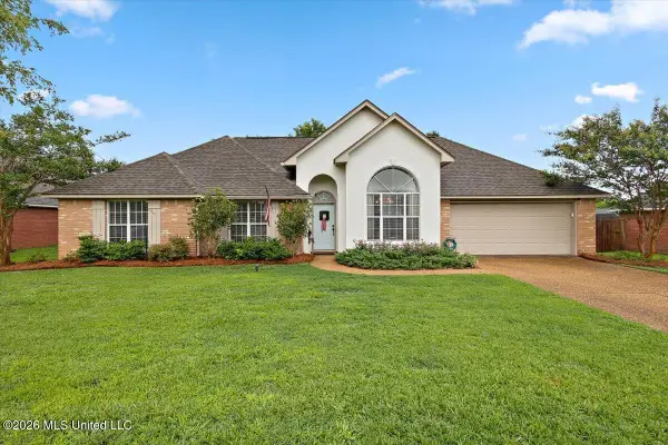 102 Avon Cove, Madison, MS 39110