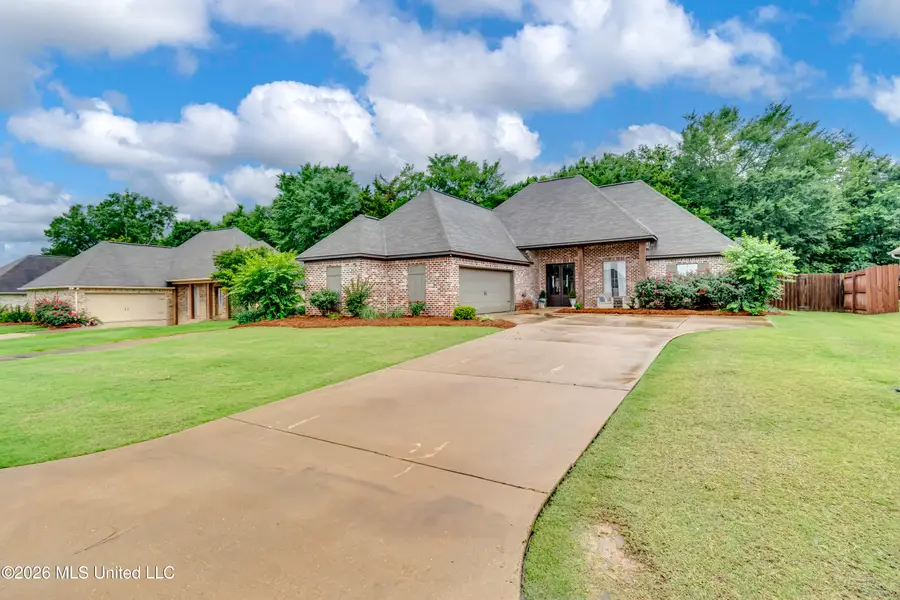 250 Falls Crossing, Madison, MS 39110 - #2