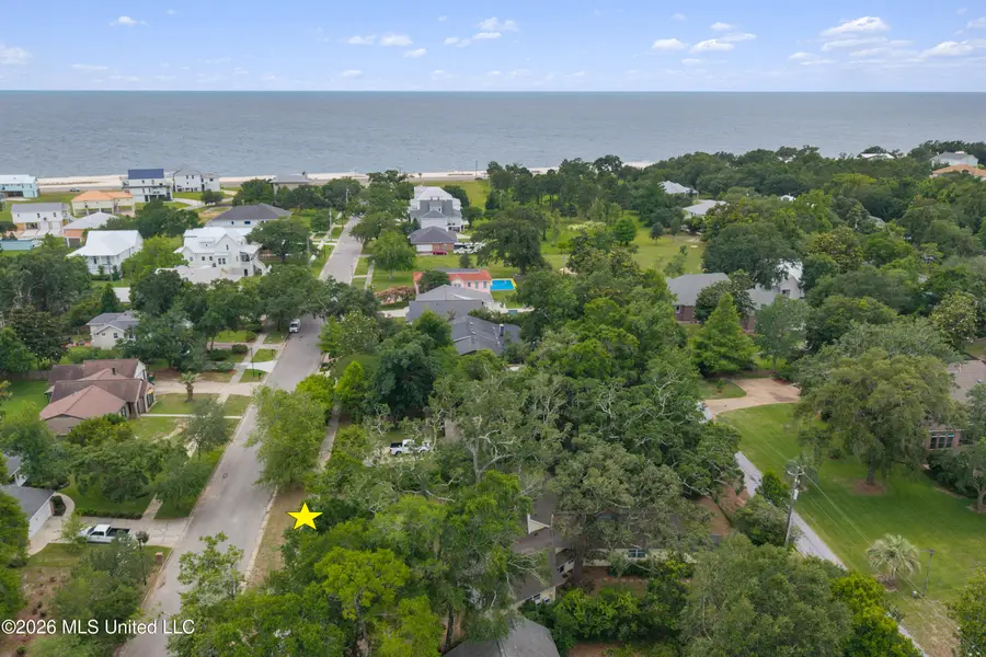124 Shadowlawn Avenue, Pass Christian, MS 39571 - #2