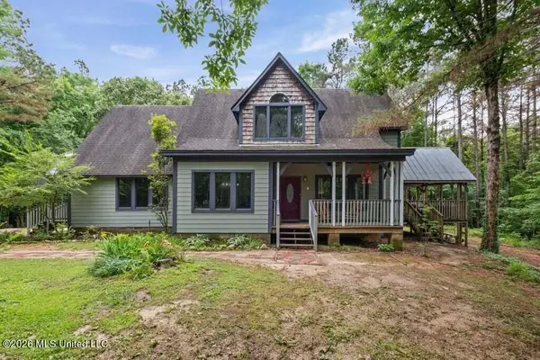 221 Pleasant Hill Drive, Holly Springs, MS 38635
