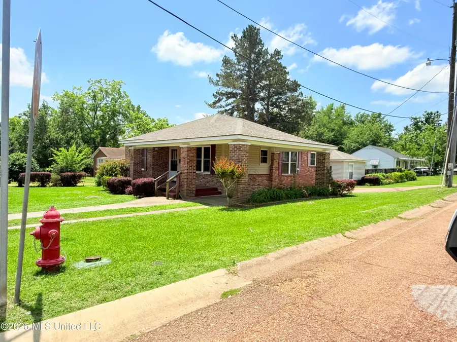 400 Newton Street, Crystal Springs, MS 39059 - #3