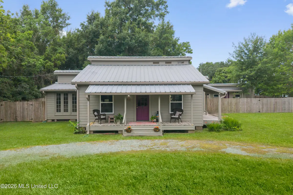 321 Surf Street, Waveland, MS 39576 - #1