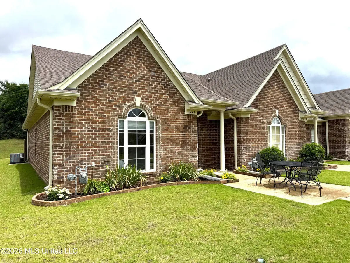 3247 Parkdale Cove, Southaven, MS 38672 - #1
