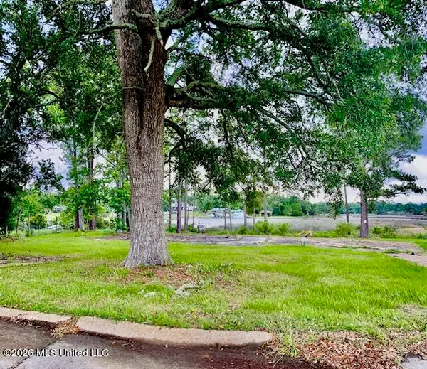 14512 Porteaux Bay Drive, Biloxi, MS 39532