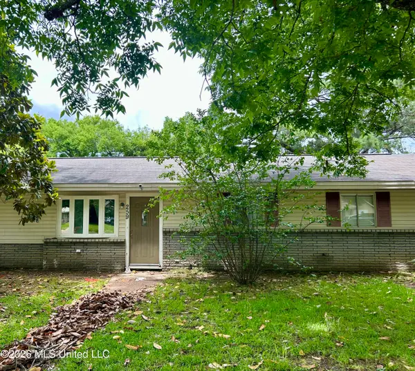 259 Gatewood Drive, Pearl, MS 39208