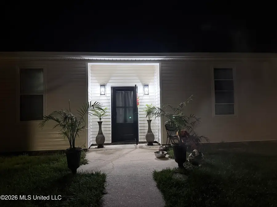 6043 Holly Drive, Bay Saint Louis, MS 39520 - #2