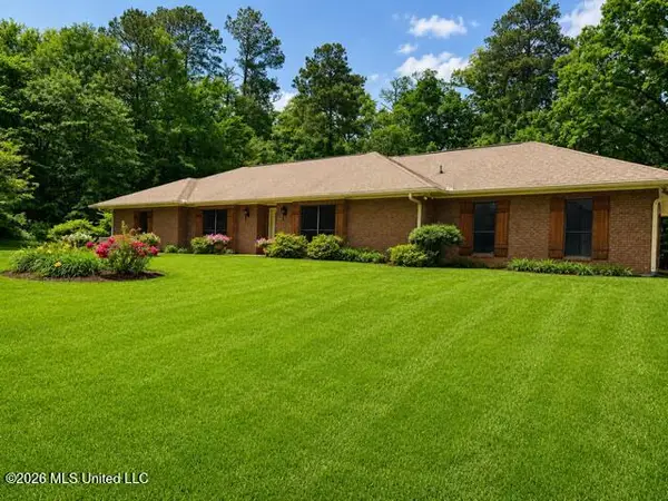 932 White Road, Florence, MS 39073