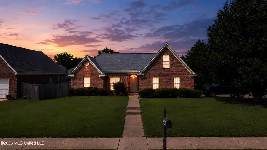 9943 Piney Ridge Drive, Olive Branch, MS 38654 - #2