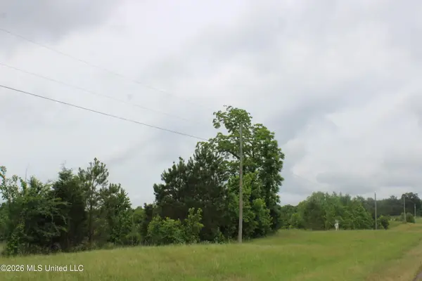 7 Eason Farm Road, Byhalia, MS 38611