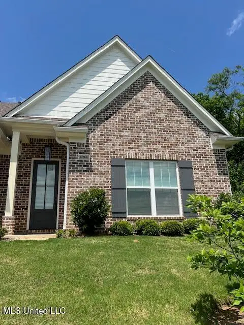 198 E South Street, Hernando, MS 38632