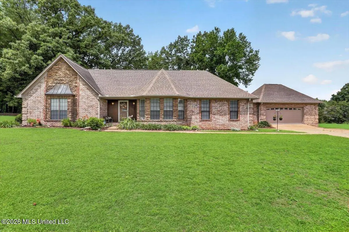 4655 Wealthy Cove, Horn Lake, MS 38637 - #1