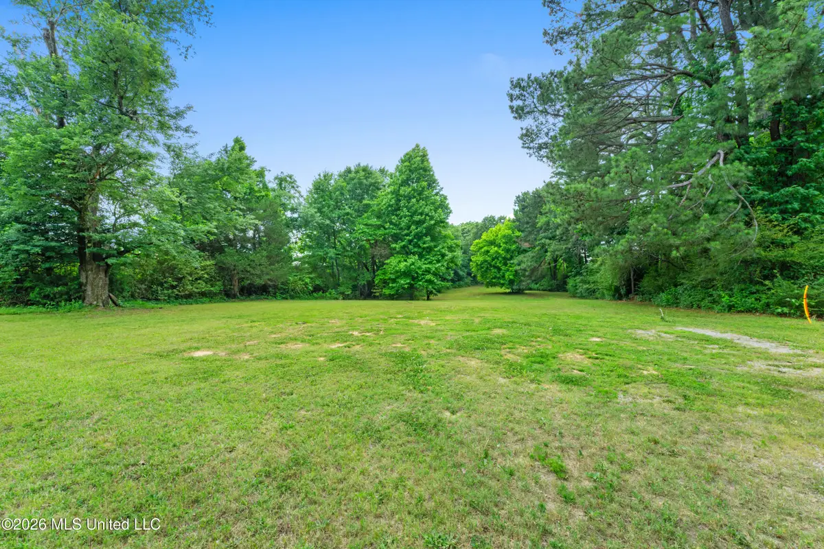 7231 N Hamilton Circle, Olive Branch, MS 38654 - #1