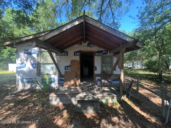 8317 Barron Road, Moss Point, MS 39562