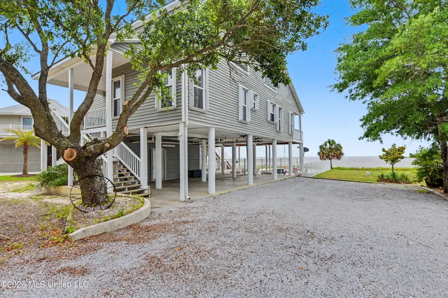 7613 Belle Fontaine Drive, Ocean Springs, MS 39564 - #2