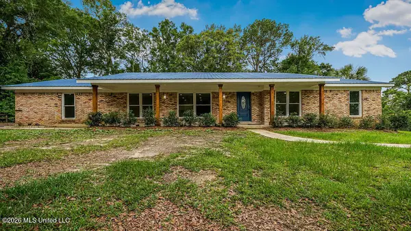 4024 Castenera Avenue, Moss Point, MS 39563