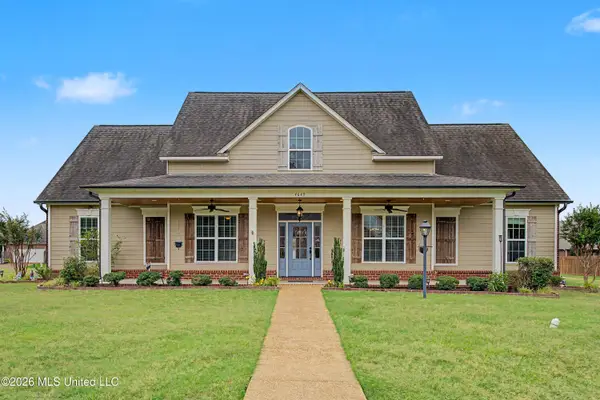 4649 Pleasant Breeze Drive, Olive Branch, MS 38654