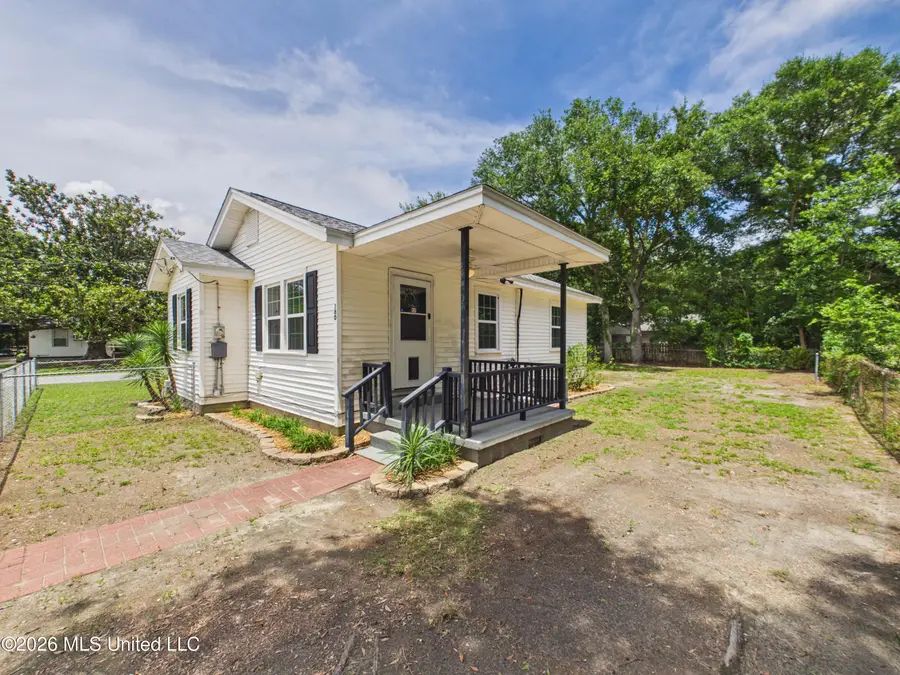 180 Iris Street, Biloxi, MS 39531 - #2