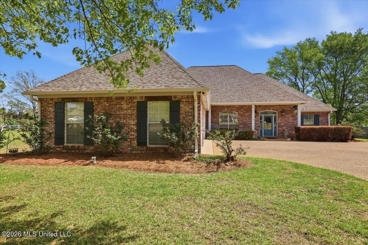 150 Sagefield Square, Canton, MS 39046 - #1