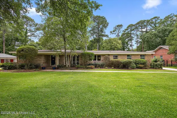 3669 Cavalier Drive, Jackson, MS 39216