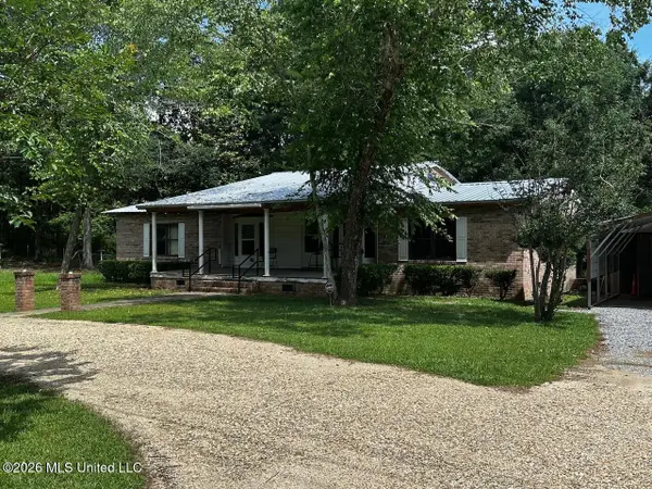 2291 Ovett Petal Road, Ovett, MS 39464