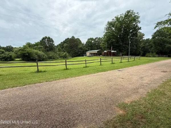 1687 Thaggard Road, Carthage, MS 39051