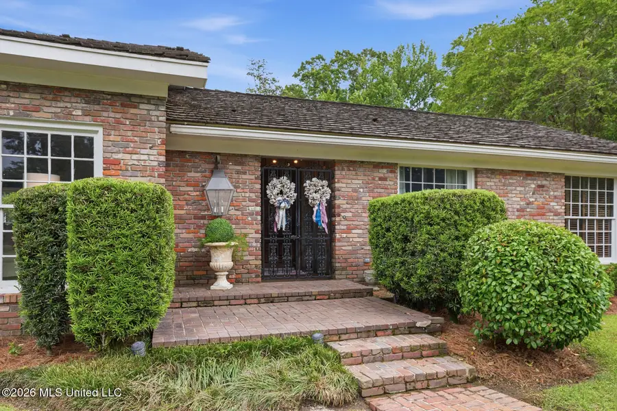 3702 Old Canton Road, Jackson, MS 39216 - #2