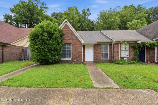 5870 Garden Walk, Southaven, MS 38671