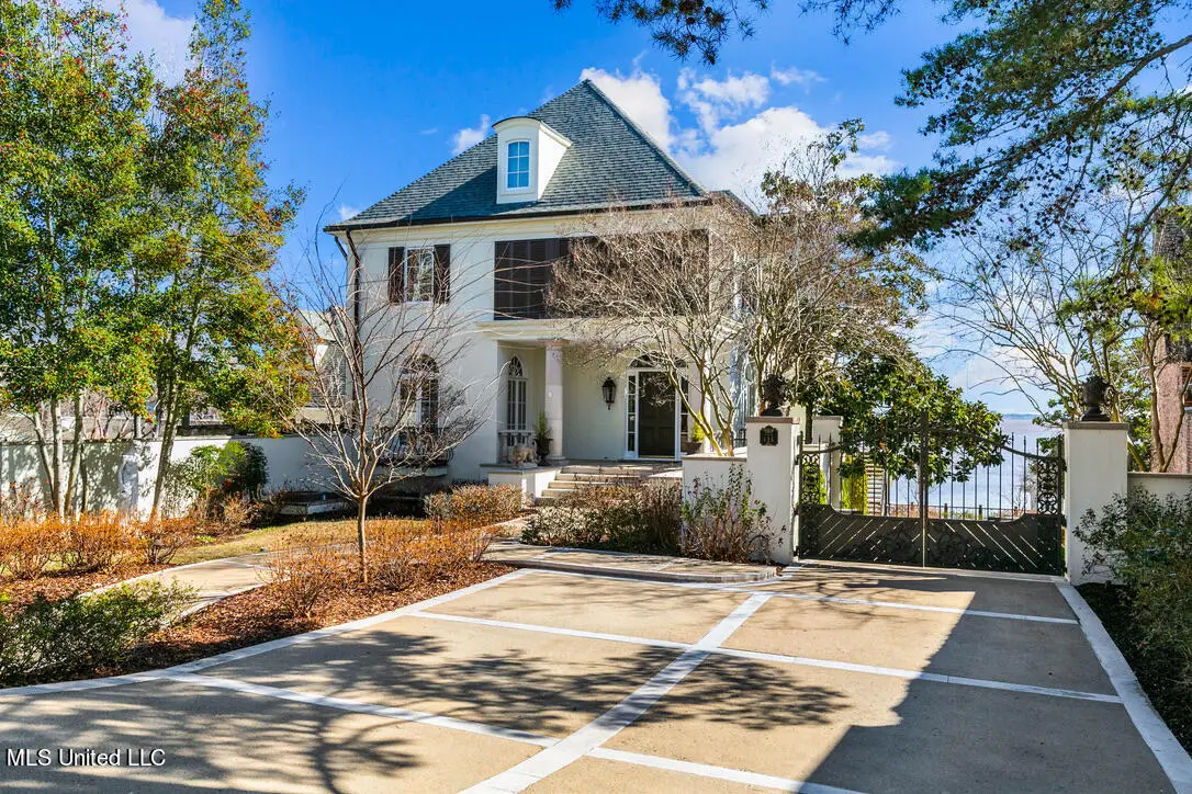 133 Overlook Pointe Drive, Ridgeland, MS 39157 - #1
