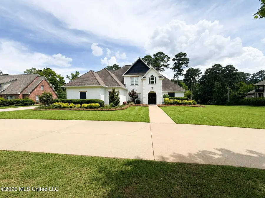 114 Redbud Drive, Brandon, MS 39047 - #3