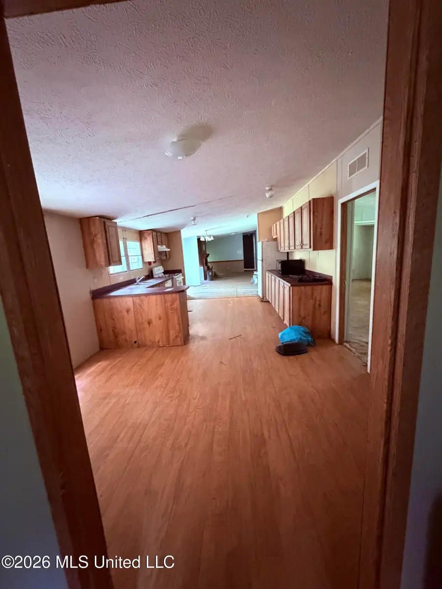 3806 NW Bouie Mill Road, Brookhaven, MS 39601 - #3