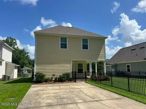 12 Sweetgrass Lane, Ocean Springs, MS 39564