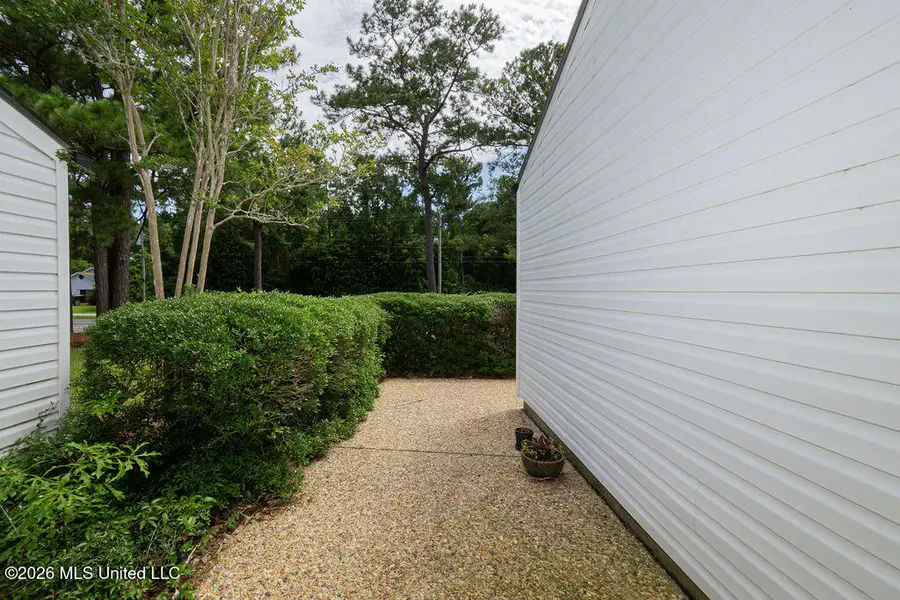 5420 Diamondhead Drive, Diamondhead, MS 39525 - #3