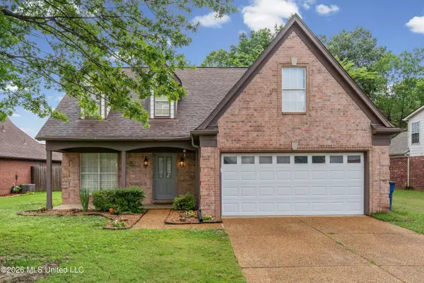 5900 Magnolia Lakes Drive, Olive Branch, MS 38654